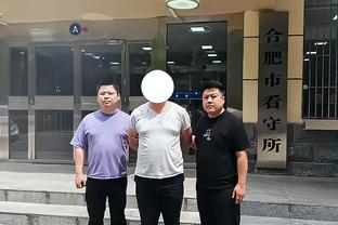 统治力！恩比德42次砍下40分10板现役第一 46次砍下40+队史第二